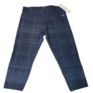 Calvin Klein Leggings Performance Quickdry Capri Navy Blue Woman’s Size L NWT